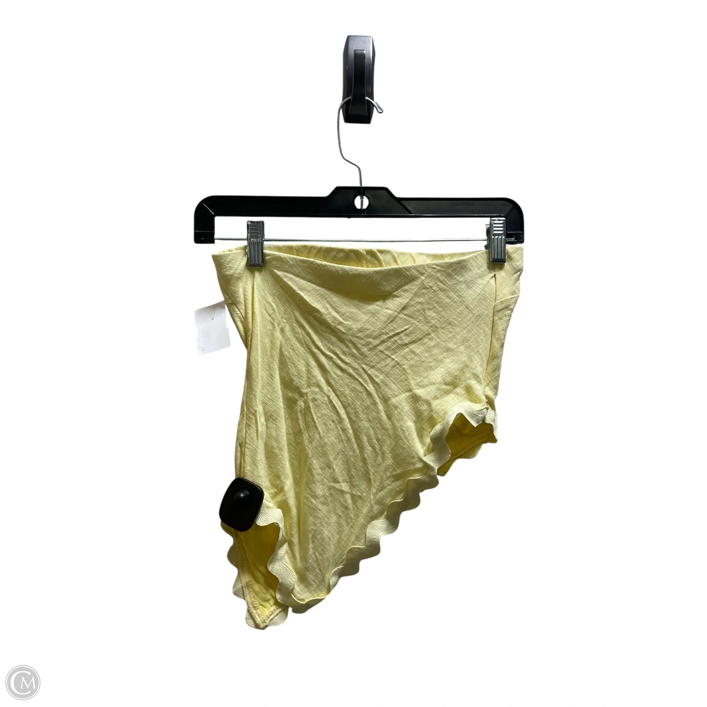 Top Short Sleeve By Clothes Mentor In Yellow, Size: Xs