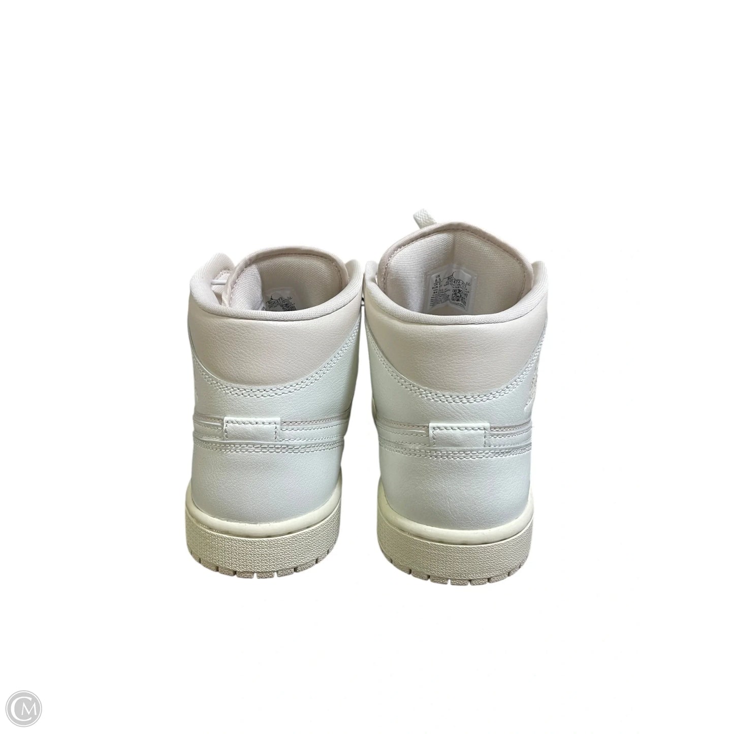Shoes Sneakers By Nike In Cream, Size: 8.5