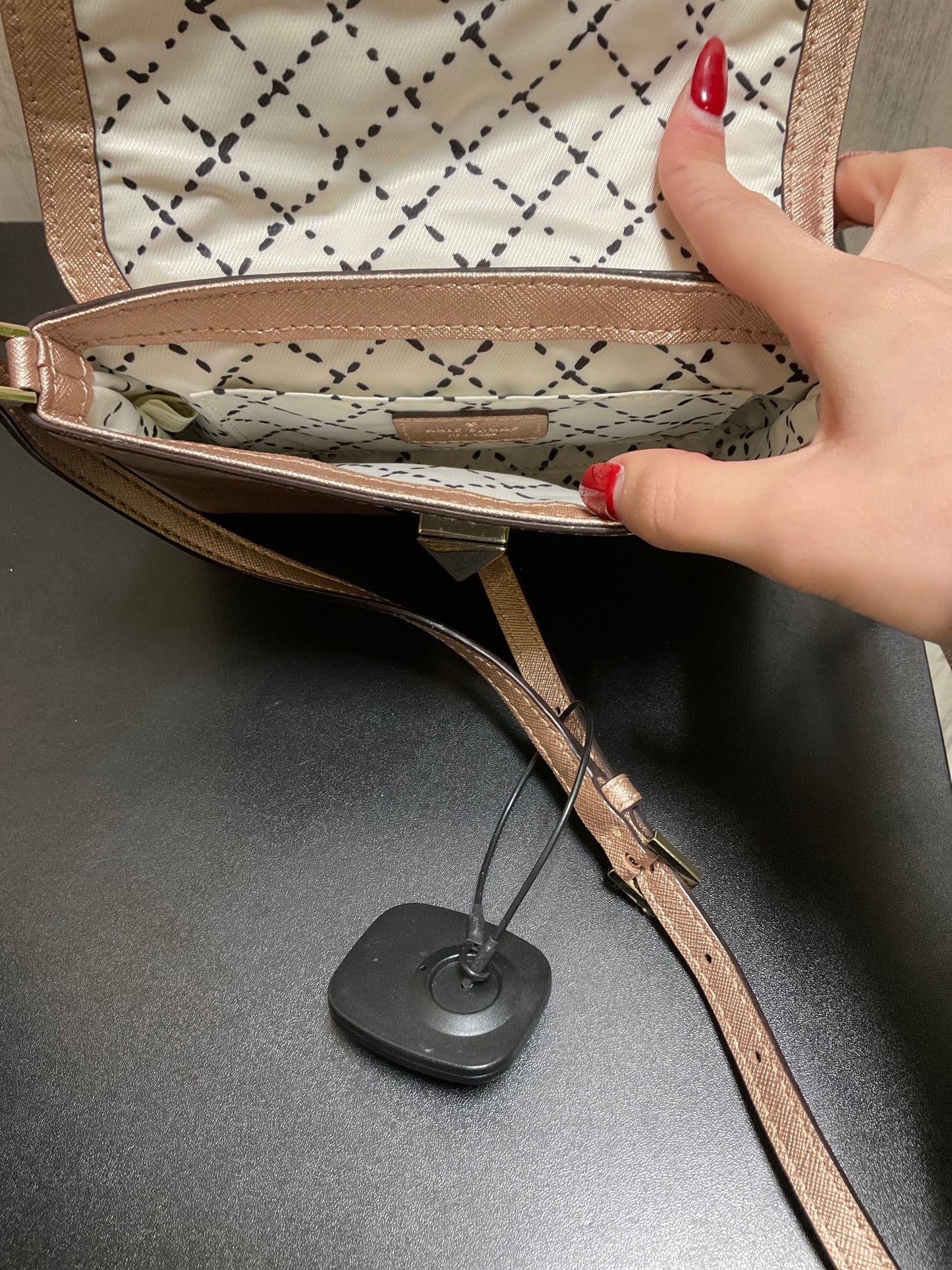 Crossbody Designer By Kate Spade Size: Small
