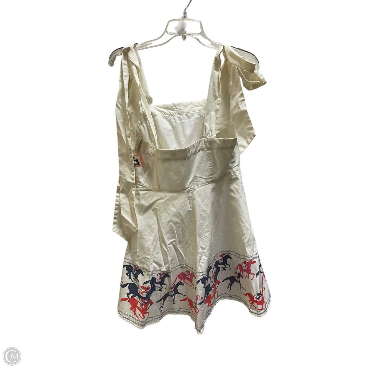 Dress Casual Short By Clothes Mentor In White, Size: M