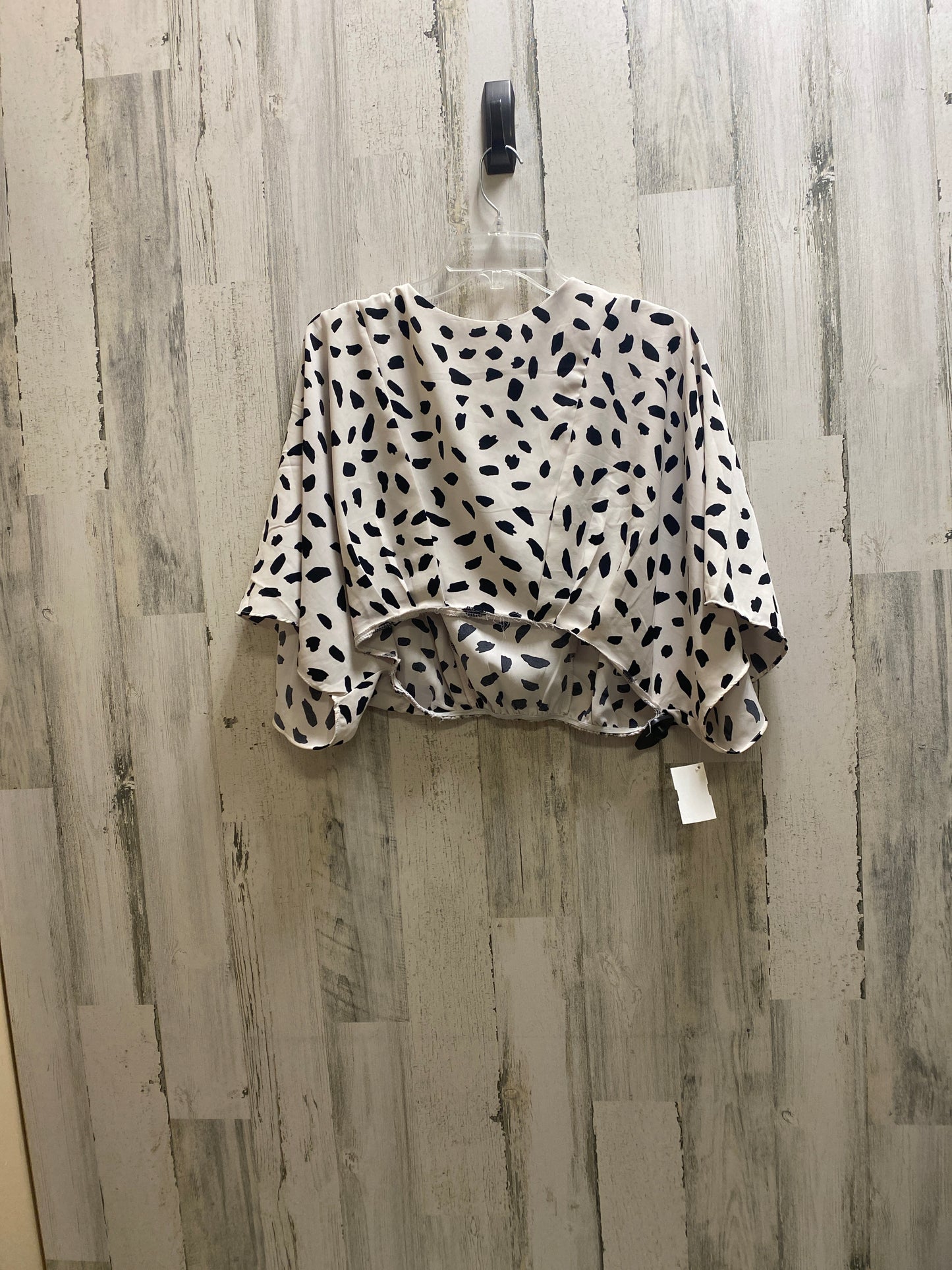 Top Short Sleeve By Umgee Size: M