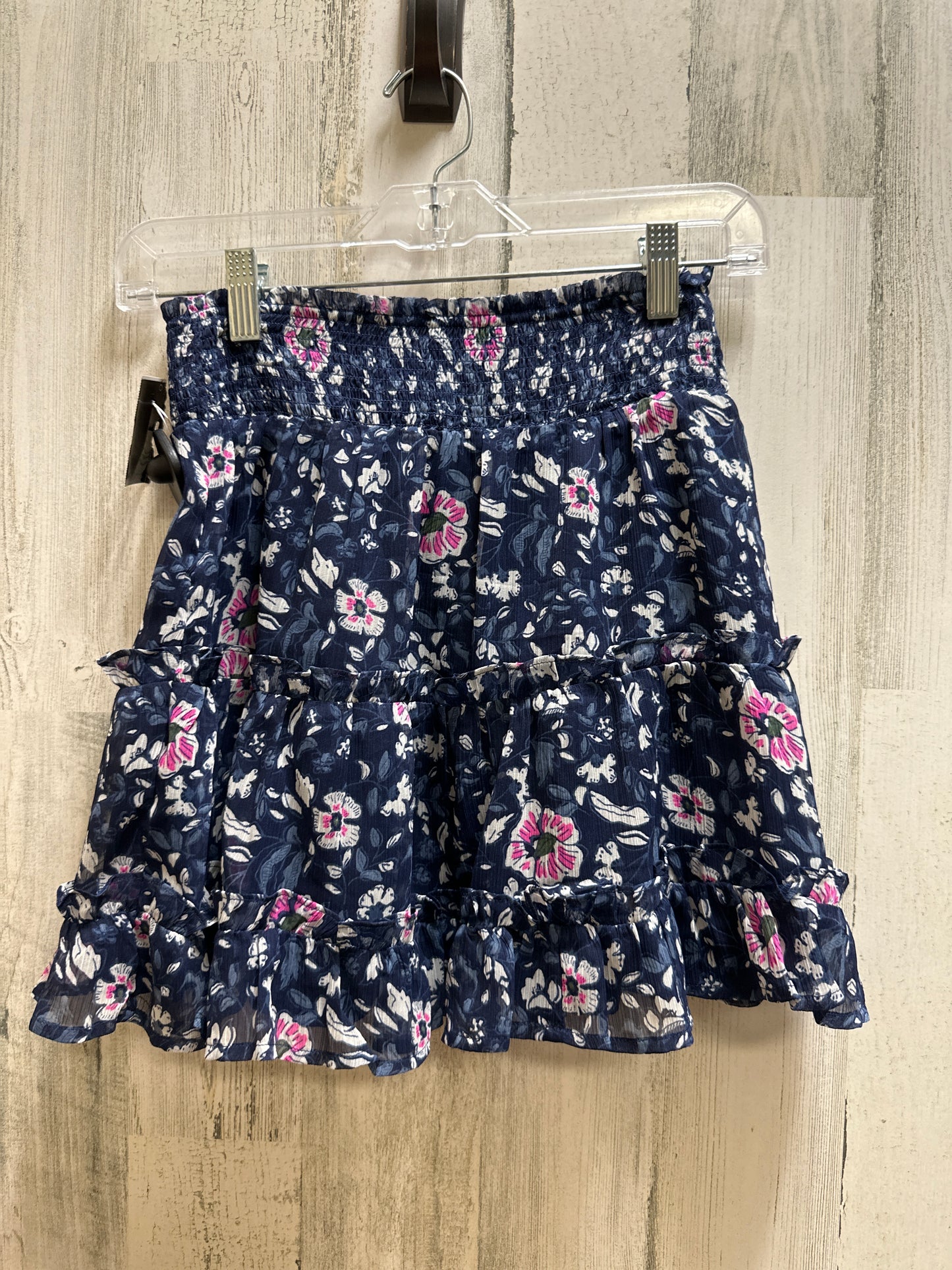 Skirt Mini & Short By Vineyard Vines  Size: Xs