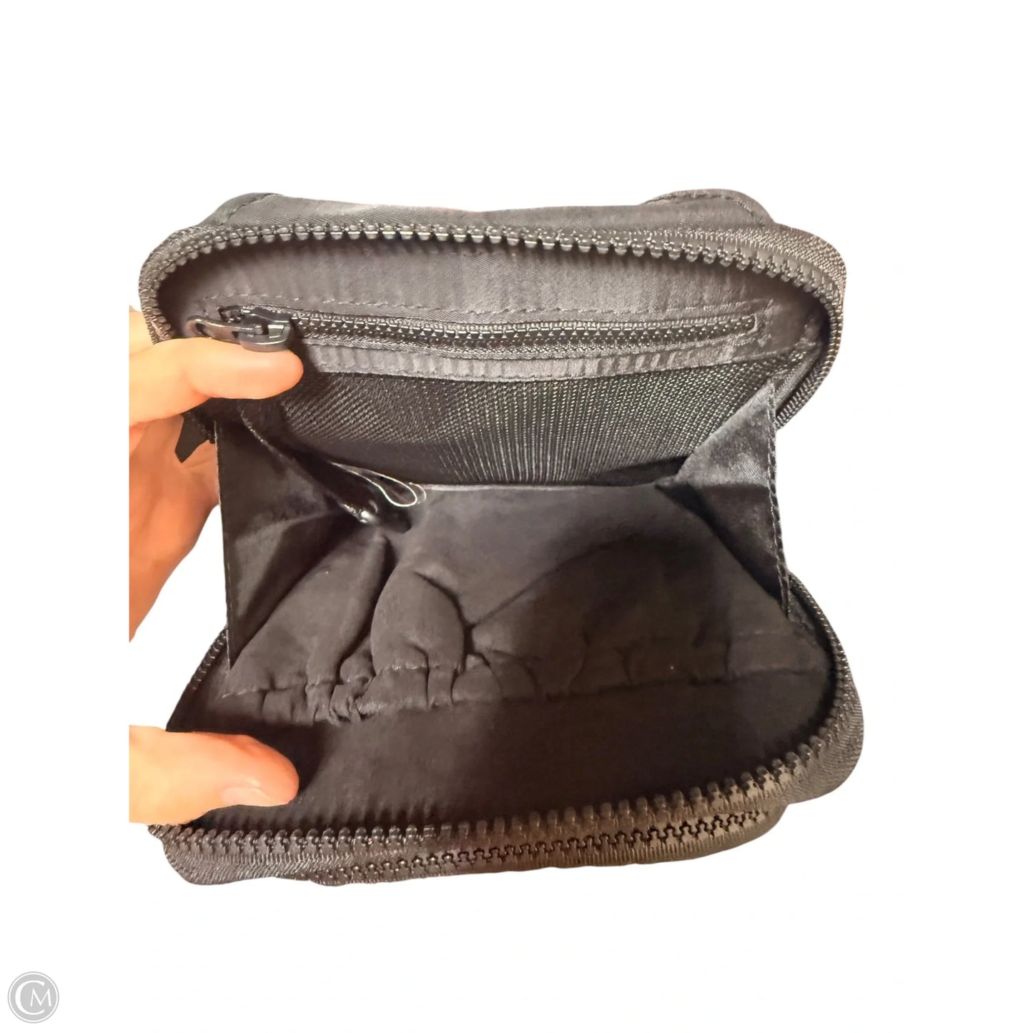 Belt Bag By Clothes Mentor, Size: Medium