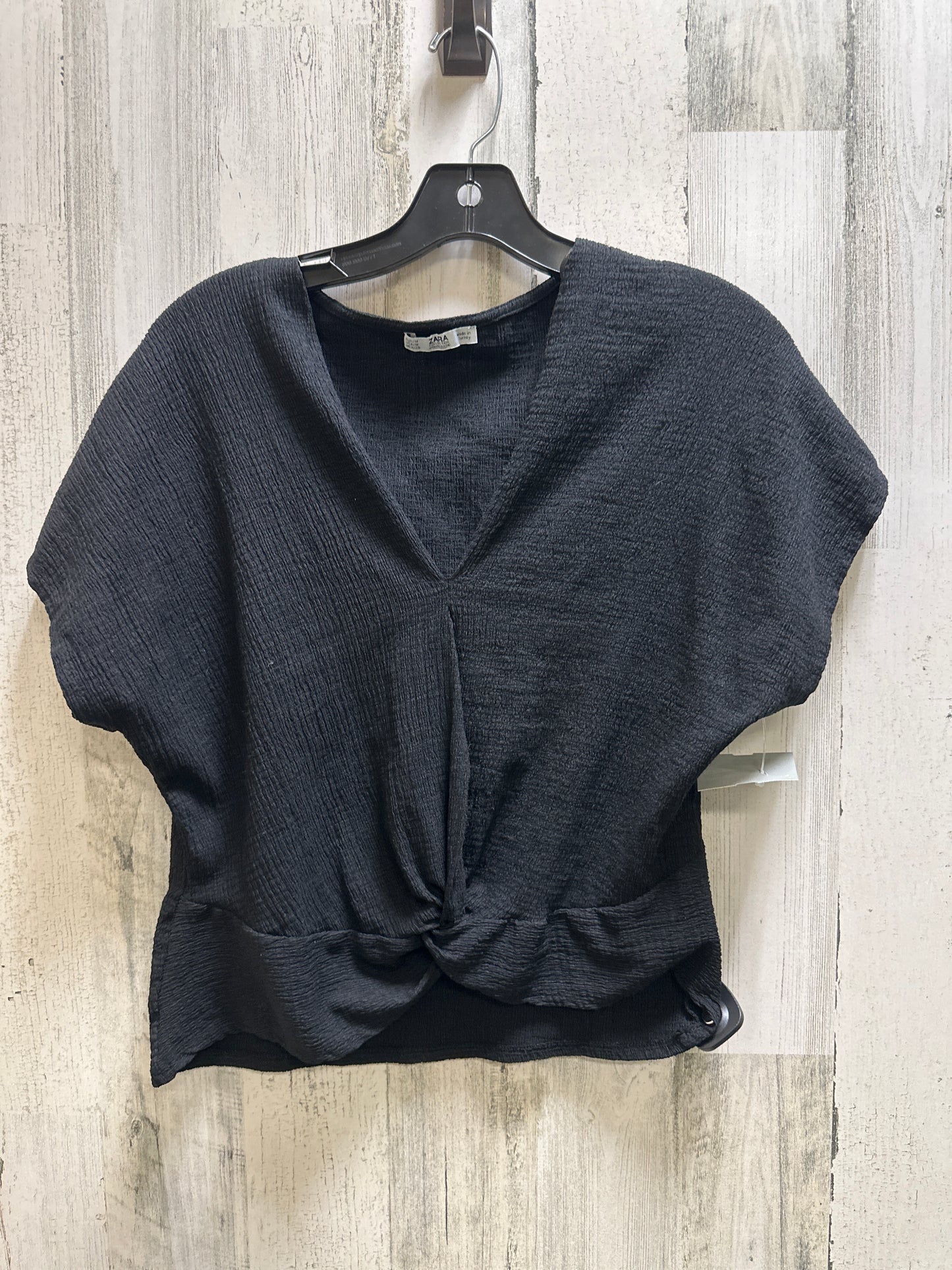 Top Short Sleeve By Zara  Size: M