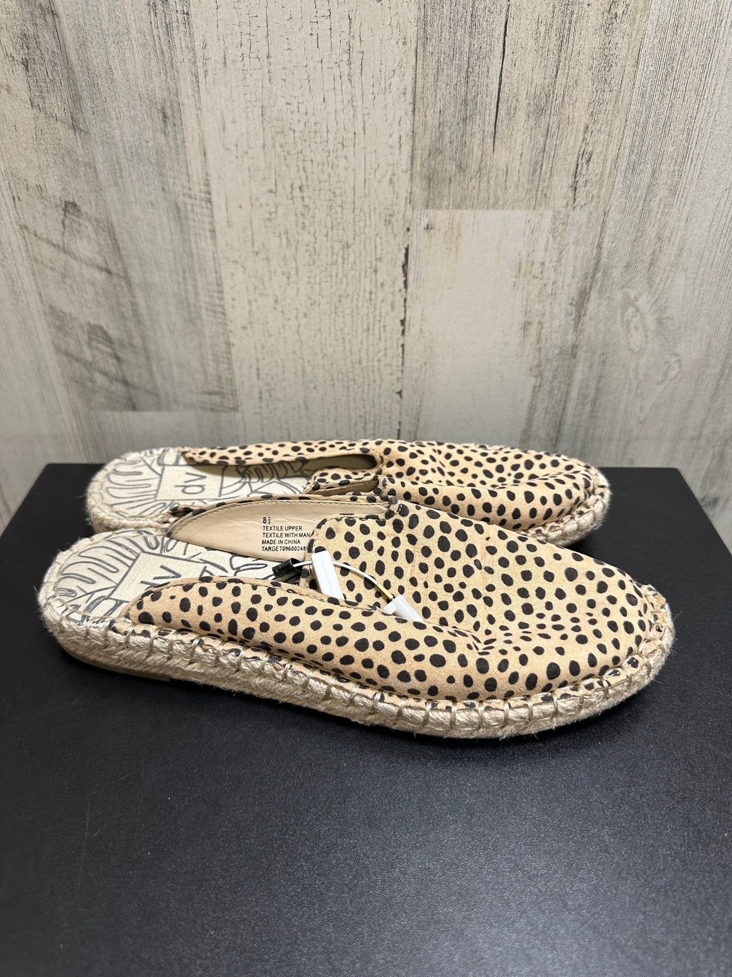 Polkadot Pattern Shoes Flats Dv, Size 8.5