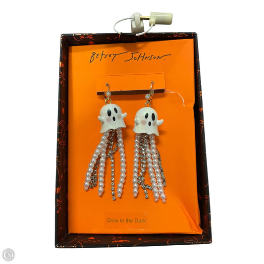 Earrings Dangle/drop By Betsey Johnson