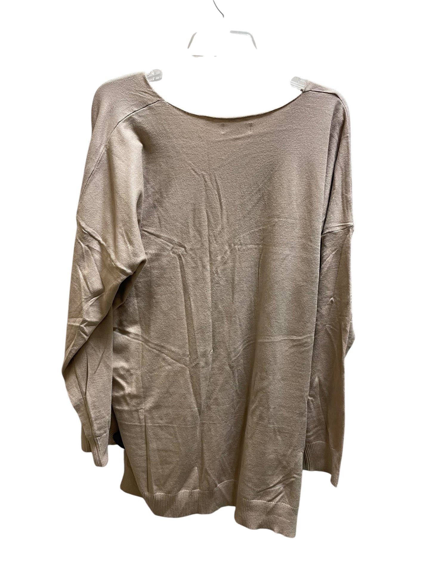 Top Long Sleeve By Clothes Mentor In Tan, Size: 2x