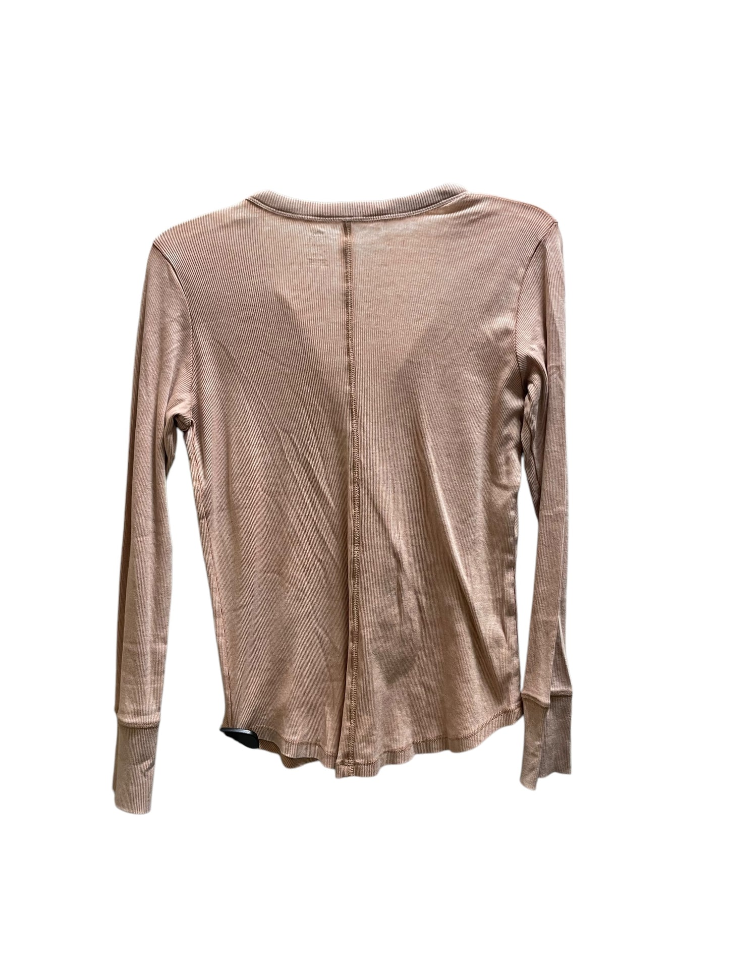 Top Long Sleeve By Aerie In Tan, Size: S