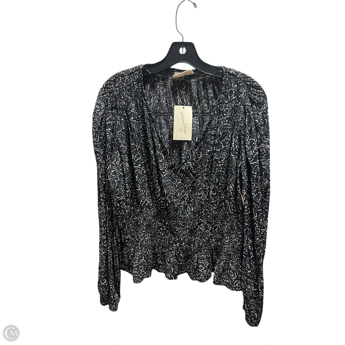 Top Long Sleeve By Universal Thread In Black, Size: L
