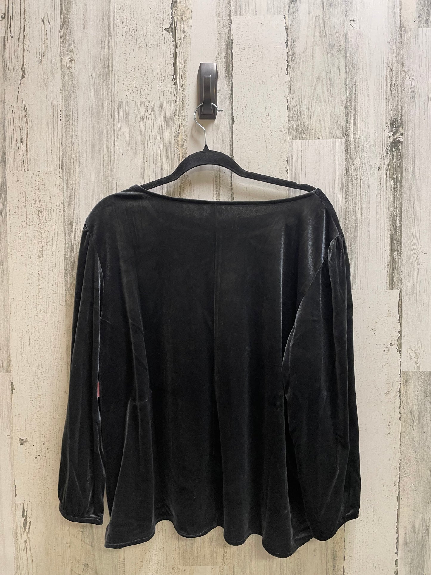 Top Long Sleeve By Gap In Black, Size: Xxl