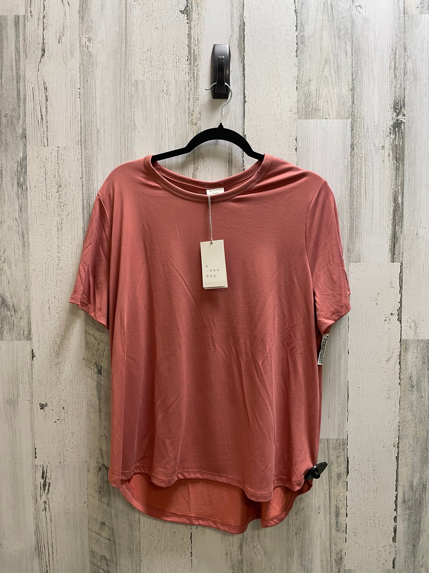 Top Short Sleeve By A New Day In Orange, Size: Xxl