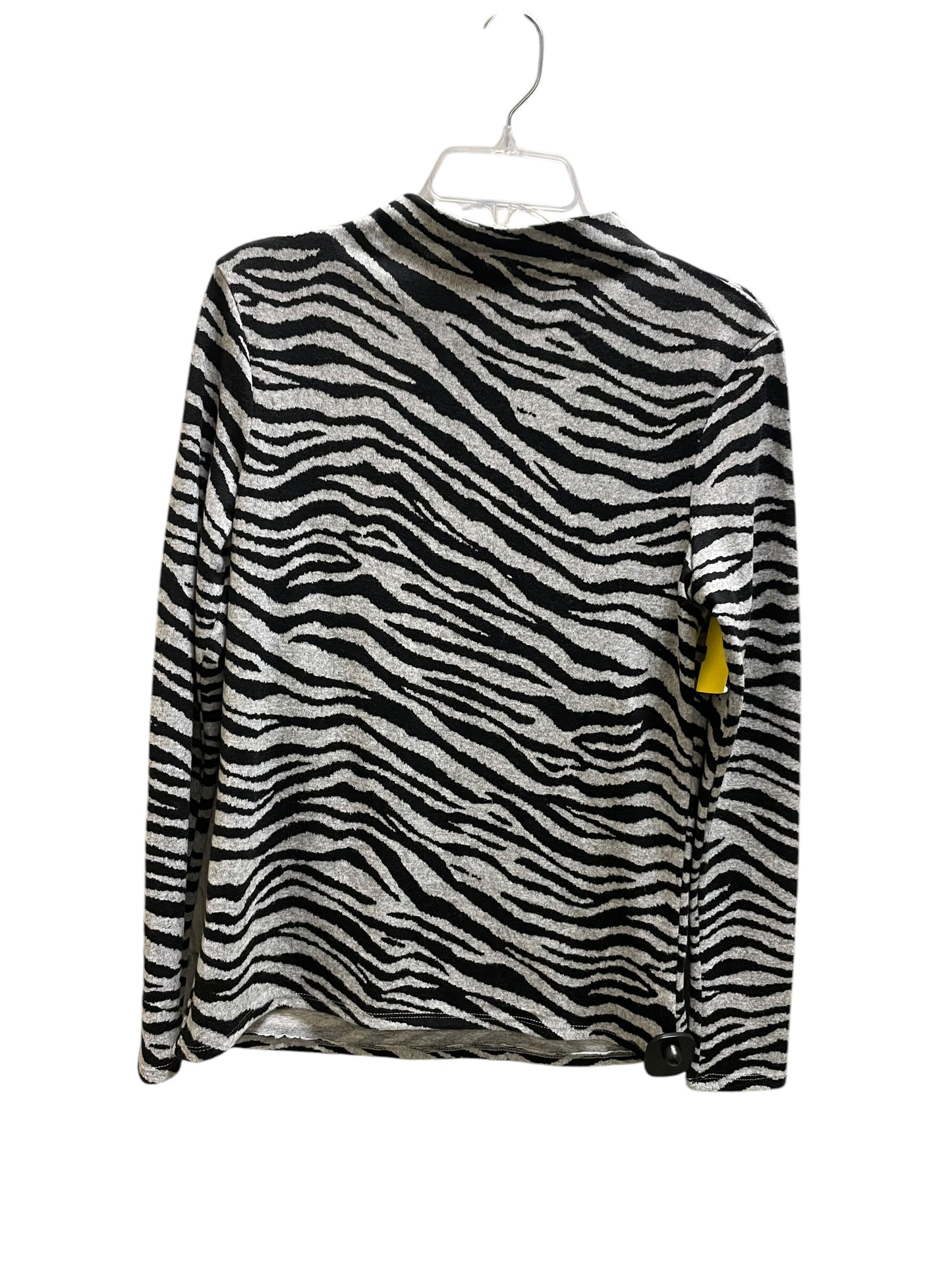 Top Long Sleeve By Beachlunchlounge In Animal Print, Size: S