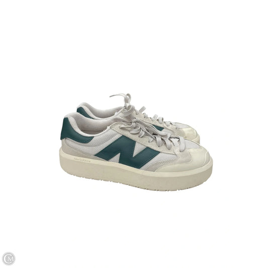 Shoes Sneakers By New Balance In Cream, Size: 7.5