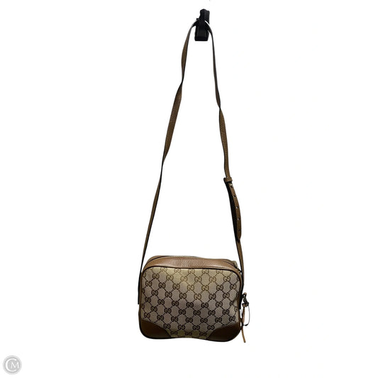 Crossbody Luxury Designer By Gucci, Size: Medium