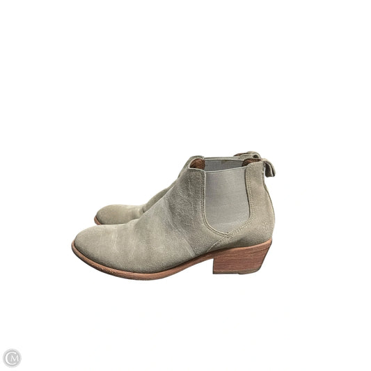 Boots Designer By Frye In Green, Size: 6.5