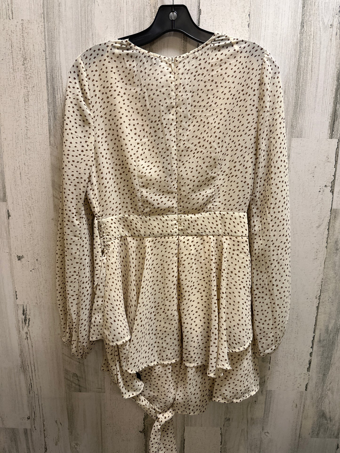 Tan Romper Clothes Mentor, Size M