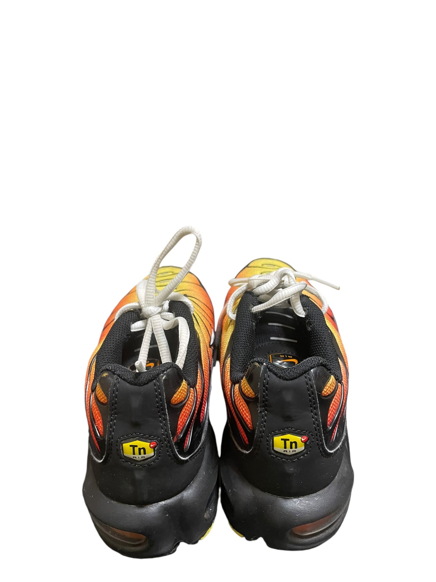 Shoes Sneakers By Nike Apparel In Orange & Yellow, Size: 6