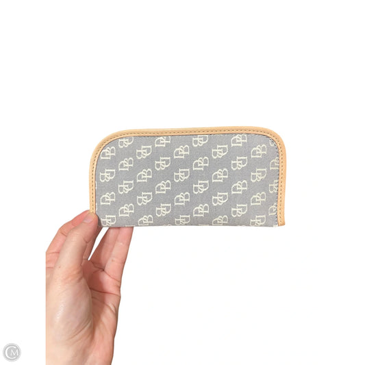 Sunglass Case Designer By Dooney And Bourke, Size: Medium