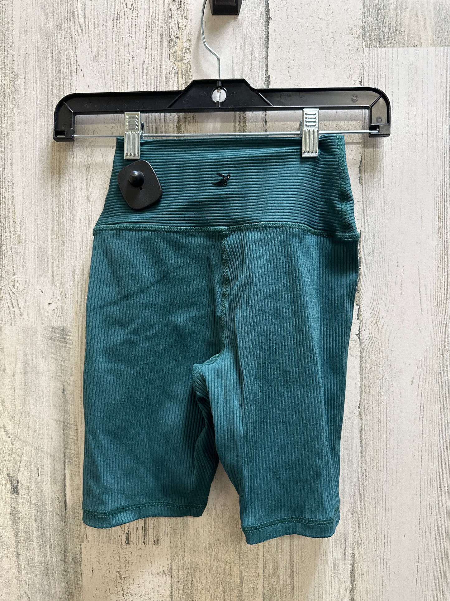 Green Athletic Capris Clothes Mentor, Size Xs