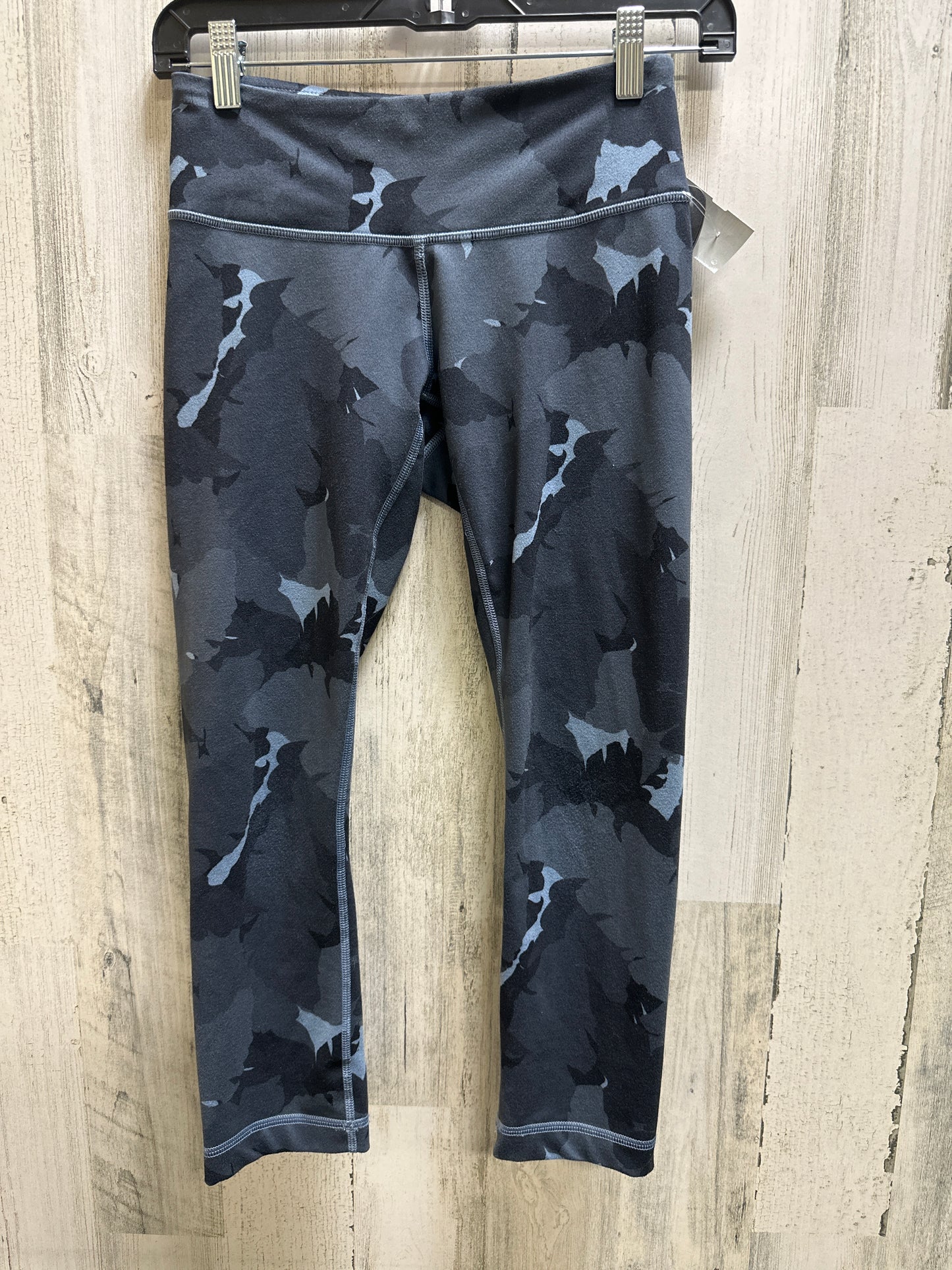 Athletic Leggings By Lululemon  Size: 4