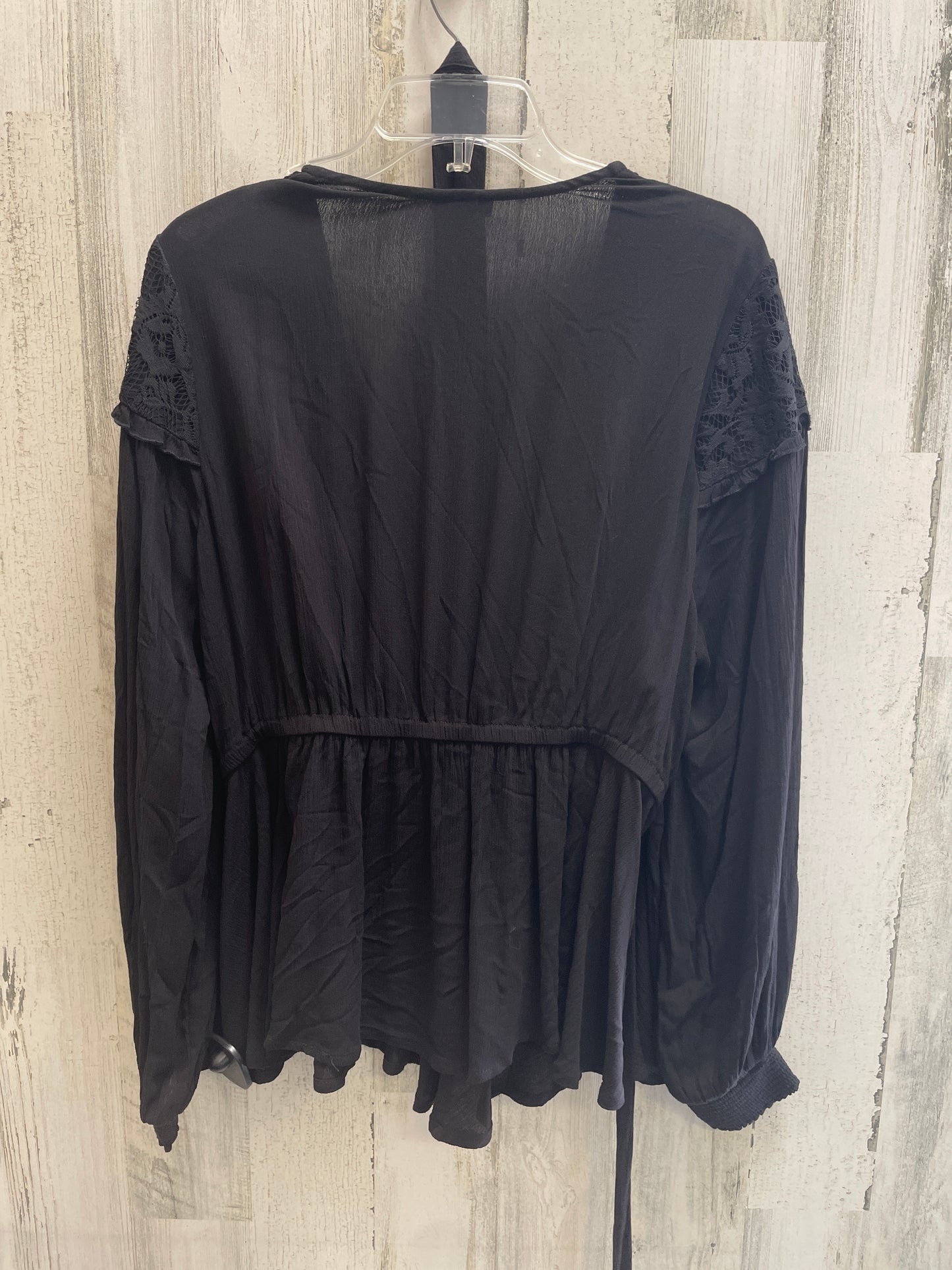 Black Top Short Sleeve Torrid, Size 1x