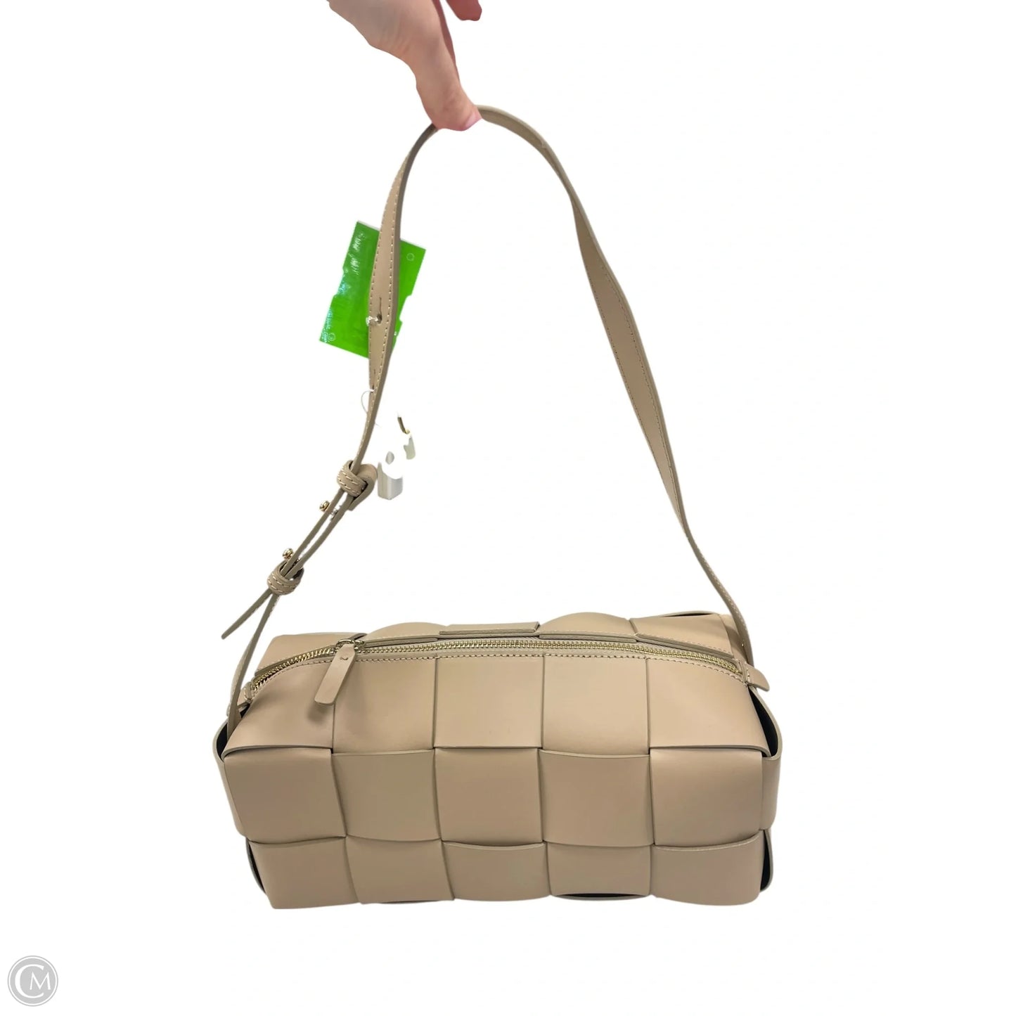 Handbag By Clothes Mentor, Size: Medium