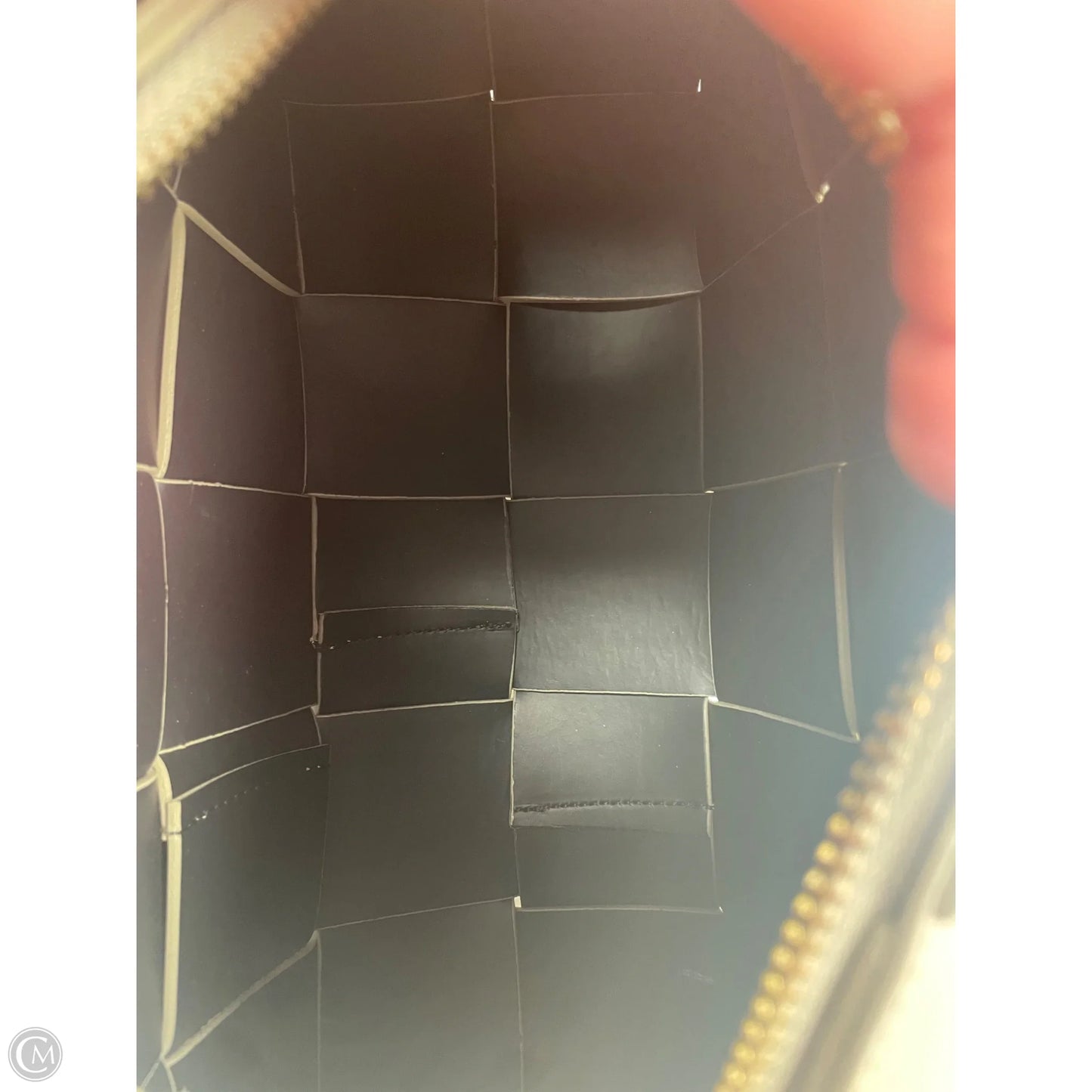 Handbag By Clothes Mentor, Size: Medium