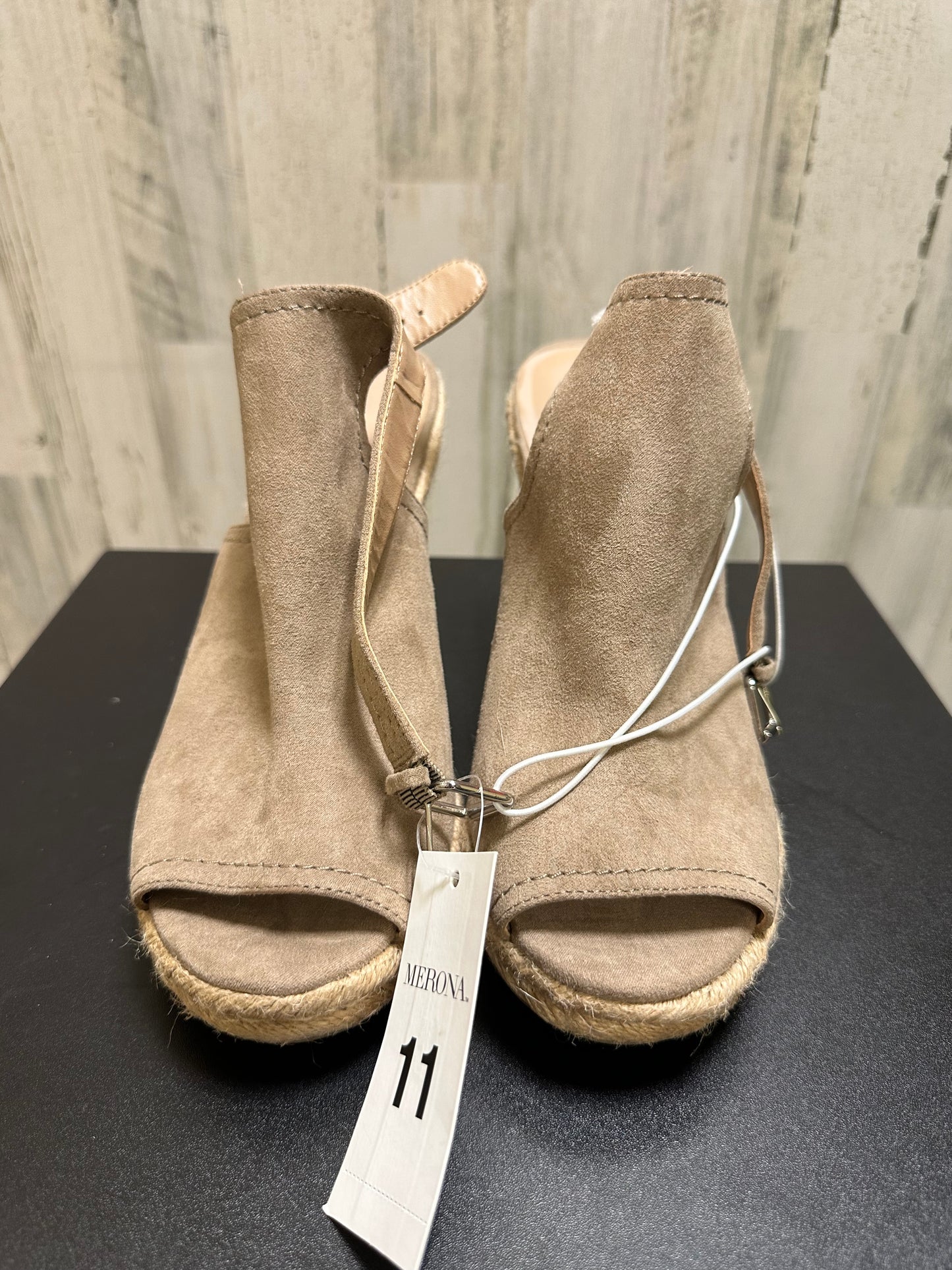 Beige Shoes Heels Wedge Merona, Size 11