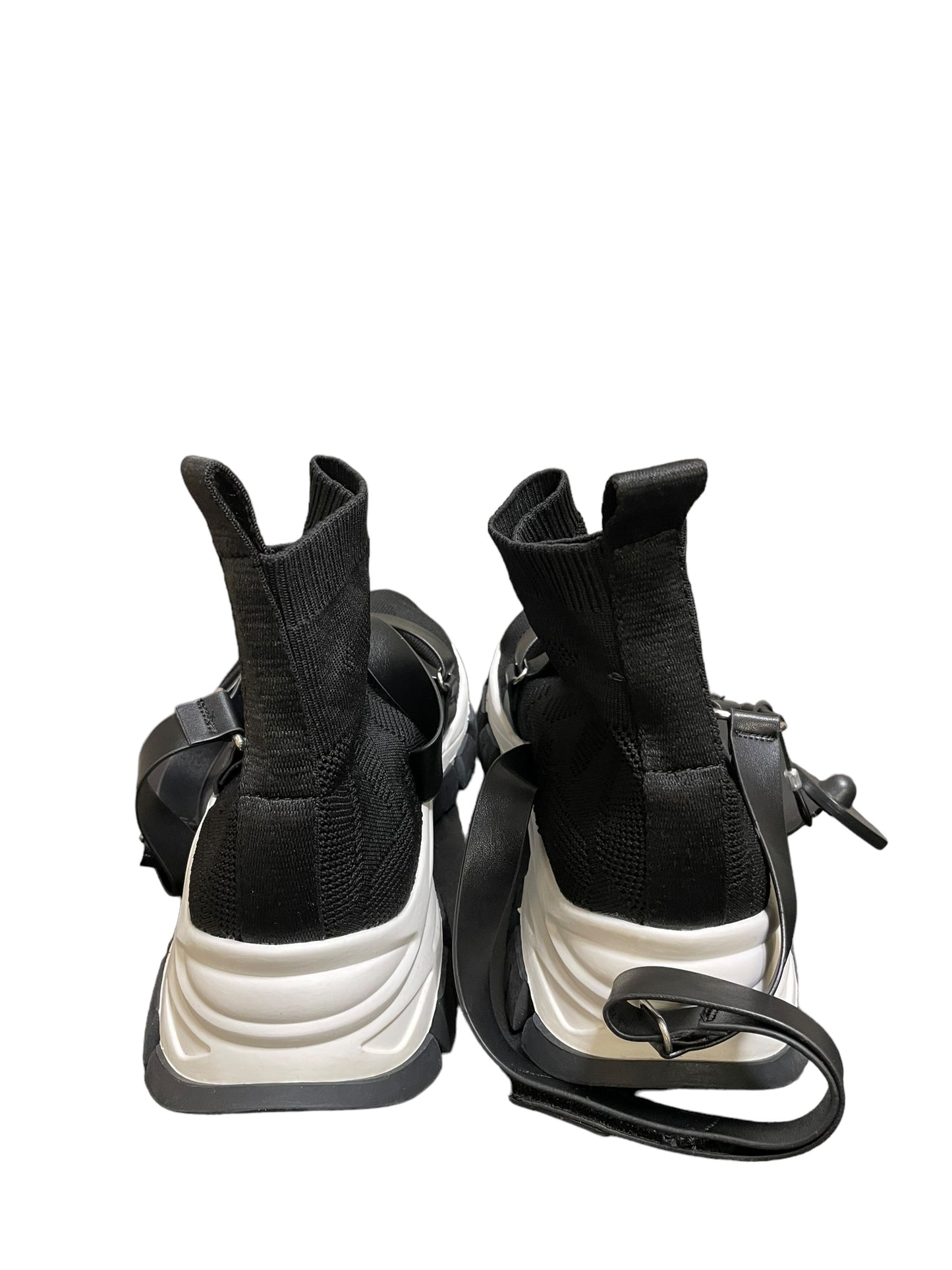 Shoes Athletic By Jennifer Lopez In Black, Size: 11