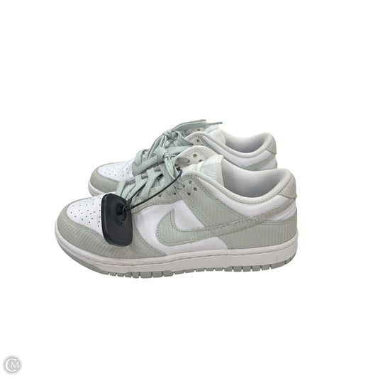 Shoes Sneakers By Nike In Green, Size: 7.5