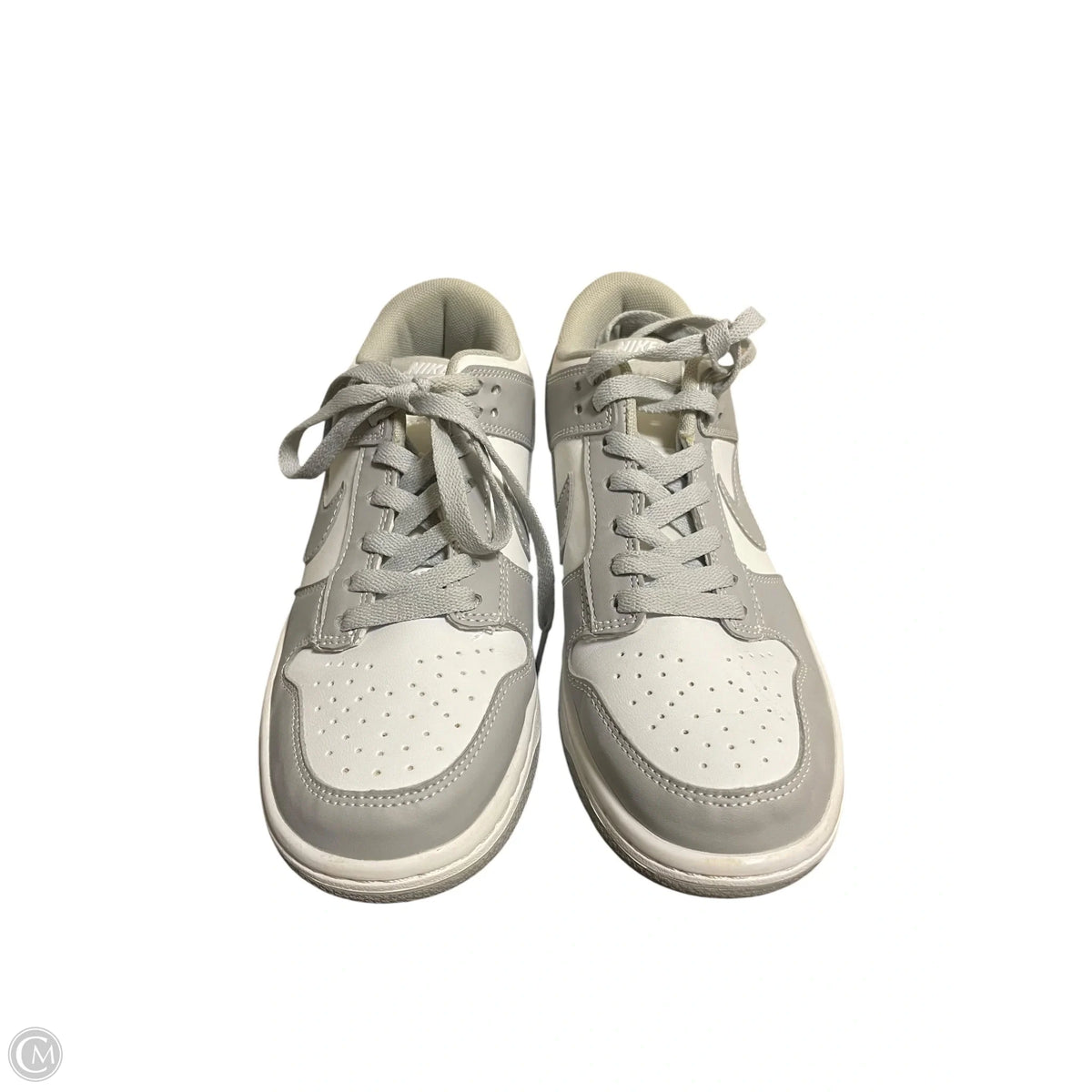 Shoes Sneakers By Nike In Grey, Size: 8.5