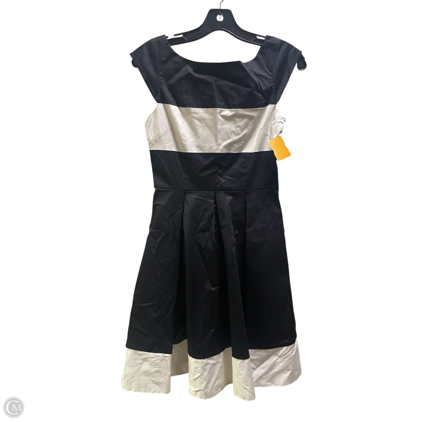 Dress Designer By Kate Spade In Black, Size: 0