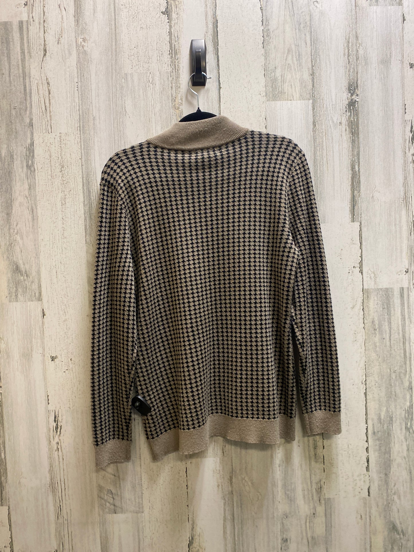 Sweater By Calvin Klein  Size: M